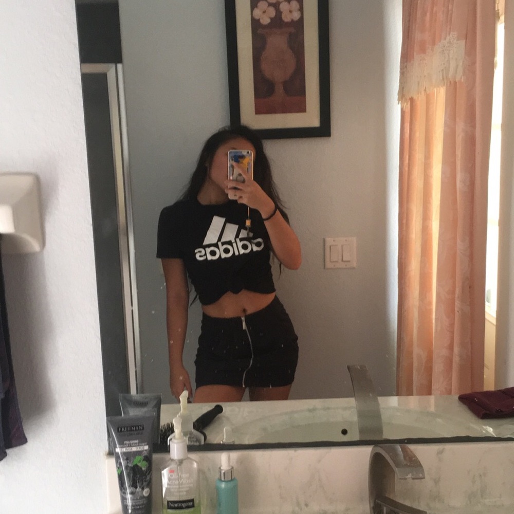 Vintage adidas mini skirt